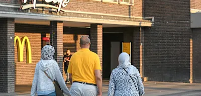 Zahl der Empf&auml;nger von Asylbewerberleistungen um 15 Prozent gesunken