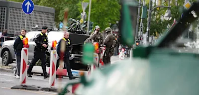 Vor Scheich-Besuch - Obdachlosencamp im Berliner Regierungsviertel ger&auml;umt