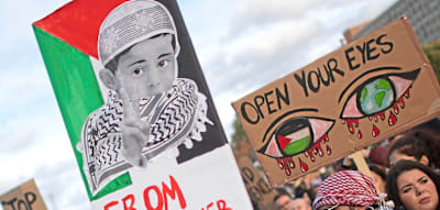Nach drei Jahren Krieg in Gaza &ndash; Immer mehr Europ&auml;er bezeichnen sich als &bdquo;pro-pal&auml;stinensisch&ldquo;