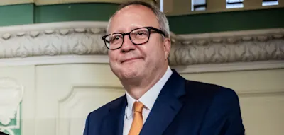 &bdquo;Au&szlig;erordentlich komplexe Verfahren&ldquo;&nbsp;&ndash; Ex-Verfassungsrichter sehen hohe H&uuml;rden f&uuml;r AfD-Verbot