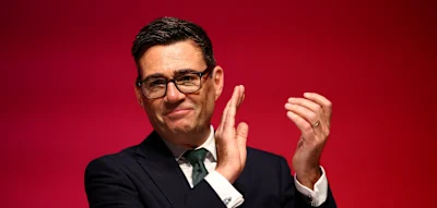 Premier Burnham bringt Gro&szlig;britanniens EU-R&uuml;ckkehr ins Spiel