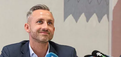 &bdquo;Kindische Brandmauer zerbr&ouml;ckelt&ldquo; &ndash; Siegmund erwartet morgen &bdquo;historischen Tag f&uuml;r Deutschland&ldquo;