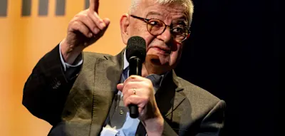 Joschka Fischer, Wolfgang Thierse und Co. &ndash; Prominente warnen vor Rot-Gr&uuml;n-Rot in Berlin
