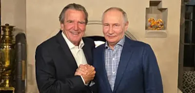&bdquo;Schande&ldquo;, &bdquo;Verrat&ldquo; &ndash; Massive Kritik an Putin-Besuch von Schr&ouml;der, aber Lob von Stegner