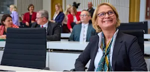 SPD stellt weiterhin Landtagspr&auml;sidentin &ndash; AfD-Kandidat scheitert