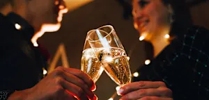 Warum die Steuererh&ouml;hung f&uuml;r Alkohol auch Folgen f&uuml;r alkoholfreien Sekt hat