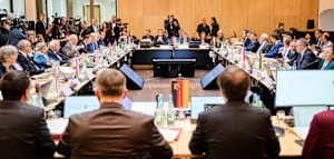 L&auml;nder dr&auml;ngen auf Stromsteuersenkung f&uuml;r alle &ndash; Klingbeil zweifelt an Finanzierung
