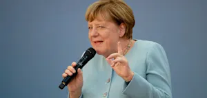 &bdquo;CDU pur ist nicht Wirtschaftspolitik&ldquo;, sagt Merkel